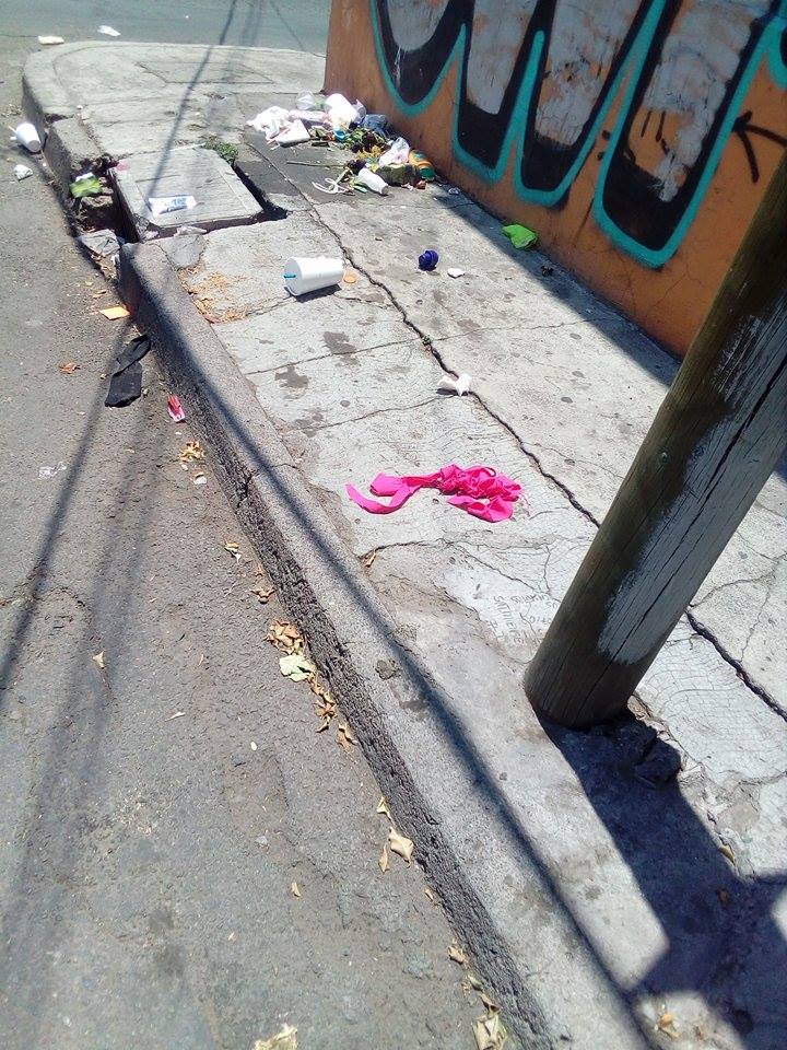  ¿Y tú qué tiras en la calle?