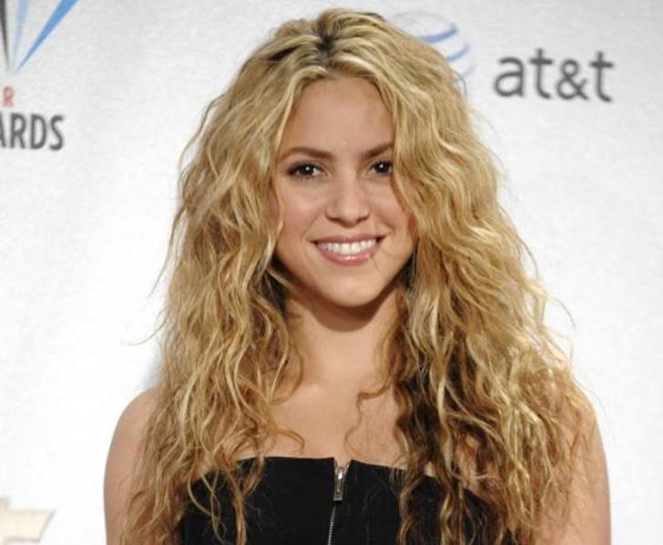 Suma y siguen los plagios de Shakira