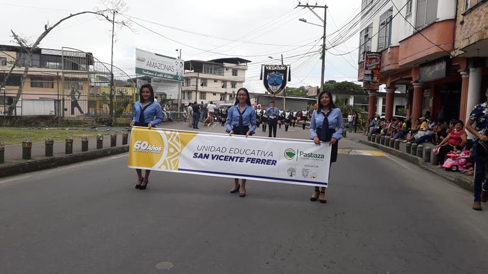 Presencia Vicentina en el Desfile de Provincialización de Pastaza