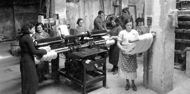 Emakumeon esplotazioa Industrializazioko lan munduan