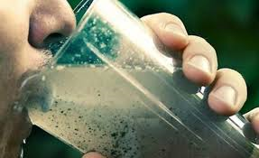 ENFERMEDAES COMO CONSECUENCIA DE LA CONTAMINACION DEL AGUA