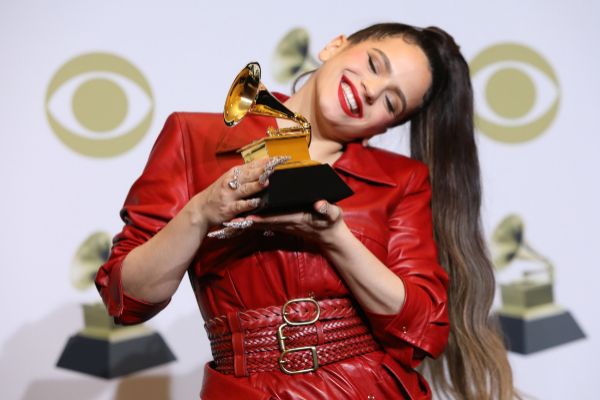 Rosalía gana su primer Premio Grammy y reivindica el flamenco
