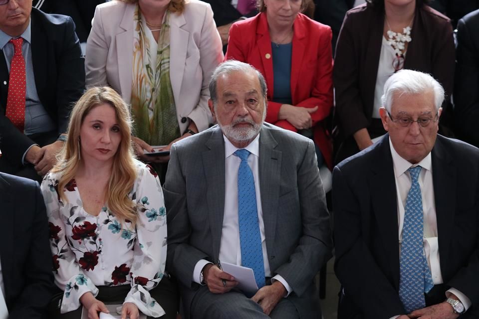 Carlos Slim  y la necesidad de inversiones en el país