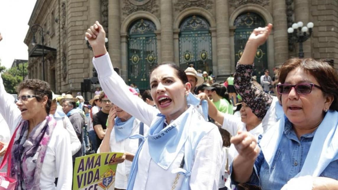 Diputados en Querétaro aumentan su sueldo