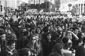 ¿SOCIEDAD Y MOVIMIENTO?