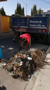 Realizan labores de limpieza en Calzada Apizaquito y Hogares Ferrocarrileros en Apizaco