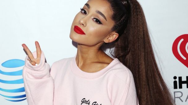 Fan de Ariana Grande generó caos fuera de la casa de la cantante