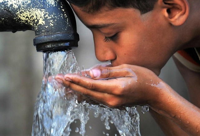 Energía solar para convertir el agua salada en potable: la solución a la escasez de agua