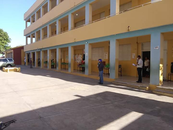 Escuela Prof Virgilio Pelaez de esta Ciudad de Barahona hará entrega el Miercoles de los Kits de Raciones alimenticios