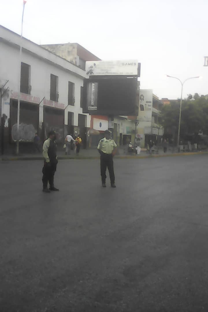 POR TU SEGURIDAD. ASI AMANECIO NUESTRA POLICIA MUNICIPAL