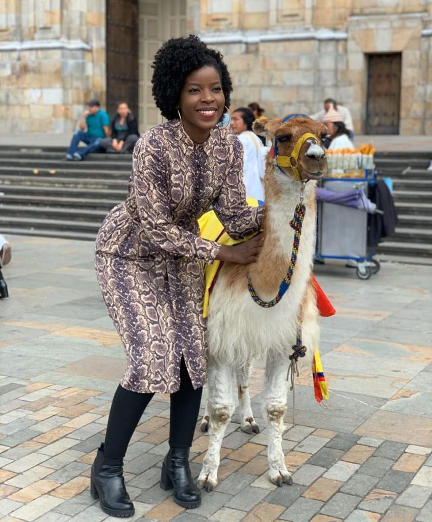 Urabaense afro llega a canal internacional.