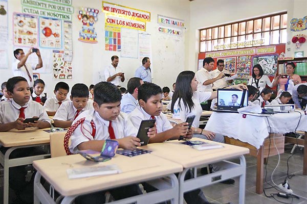 Es momento de formar más ciudadanos digitales