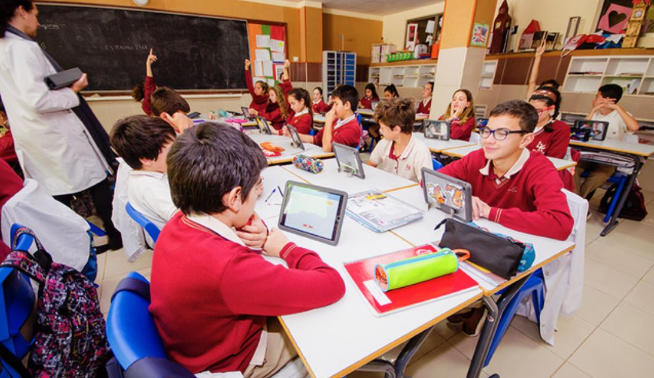 "Nuestro objetivo es formar a los alumnos en ciudadanía digital"