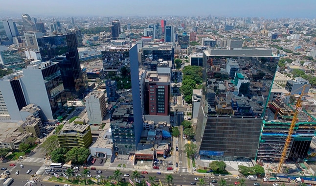 INEI: Economía nacional se desplomó más del 40% en abril