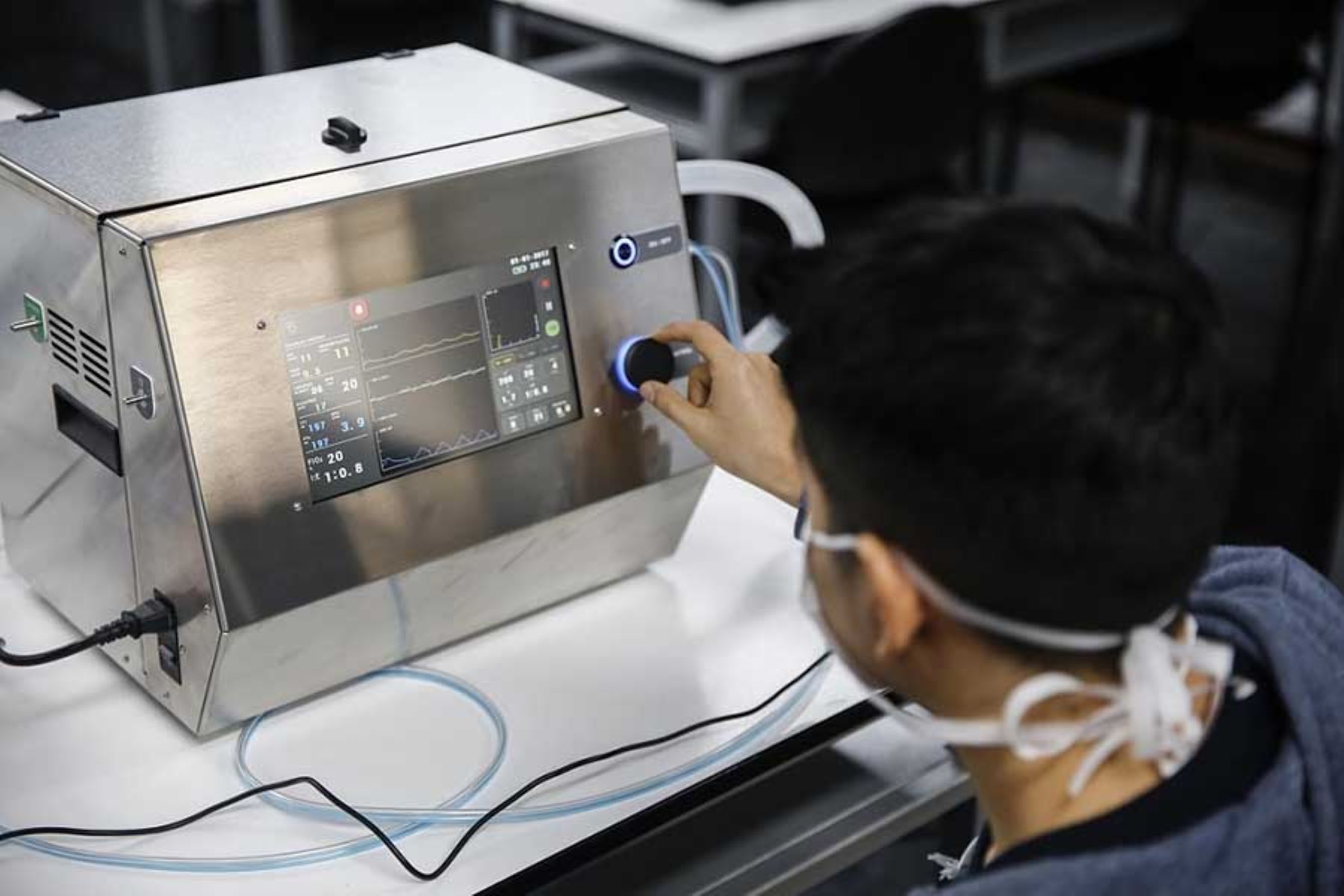 Coronavirus: inicia fabricación de ventiladores mecánicos para pacientes con covid-19