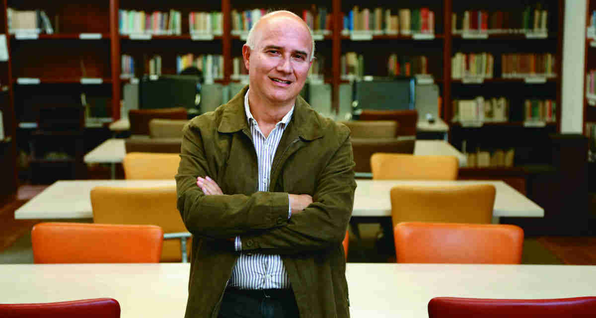 Octavio Escobar, Premio Nacional de novela, dío un conversatorio en el Centro Cultural