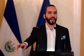 Economía de El Salvador marcaría su peor caída de la era democrática, según el ICEFI