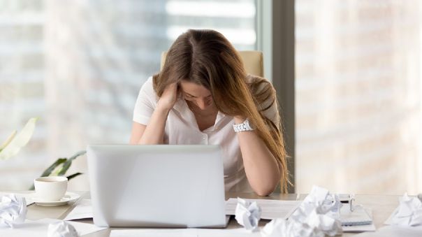 Tecnoestrés: un riesgo psicológico que aumenta por el teletrabajo a raíz de la cuarentena