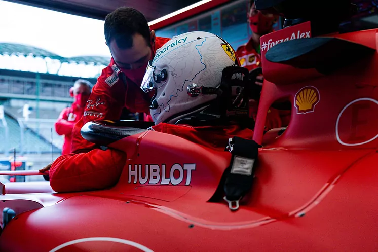 Ferrari mueve sus piezas tras los pésimos resultados para liberar a Binotto