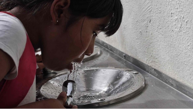 Guanajuato consume agua contaminada con arsénico y flúor