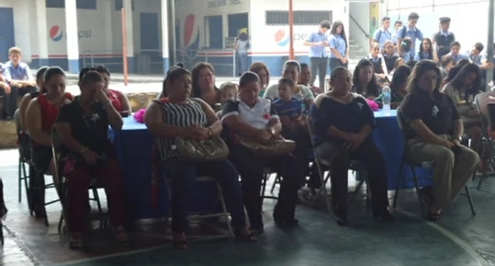 Celebración del día de las madres ITECC