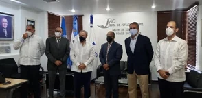 Analizan salida a crisis del Covid para los aeropuertos