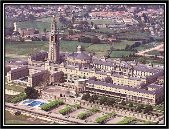 UNIVERSITY OF GIJÓN IS BUILT