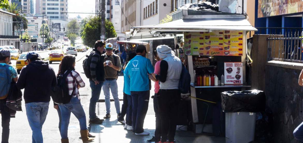 Hasta 10 kg suben los jóvenes durante su vida universitaria
