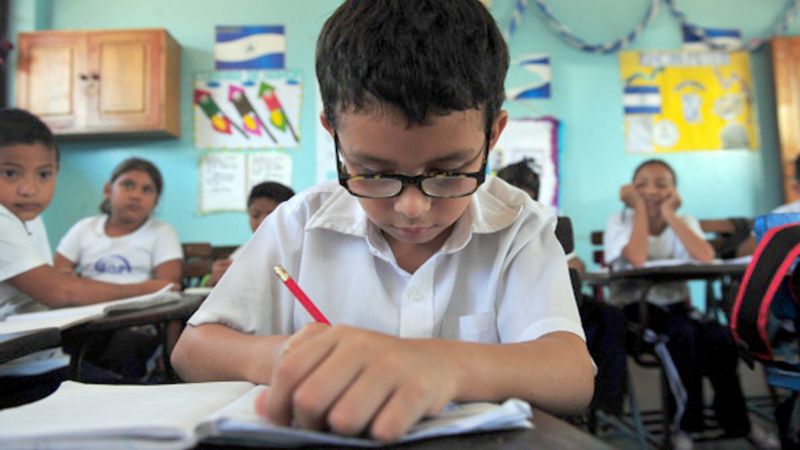 4 cifras sobre la alfabetización en América Latina que quizá te sorprendan.