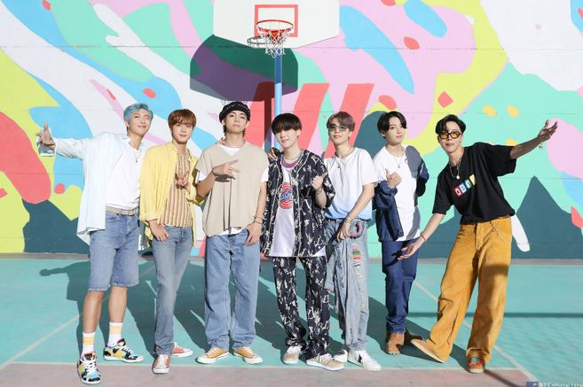 ANUNCIAN GIRA MUSICAL DE LA BANDA SURCORENA BTS EN MEXICO