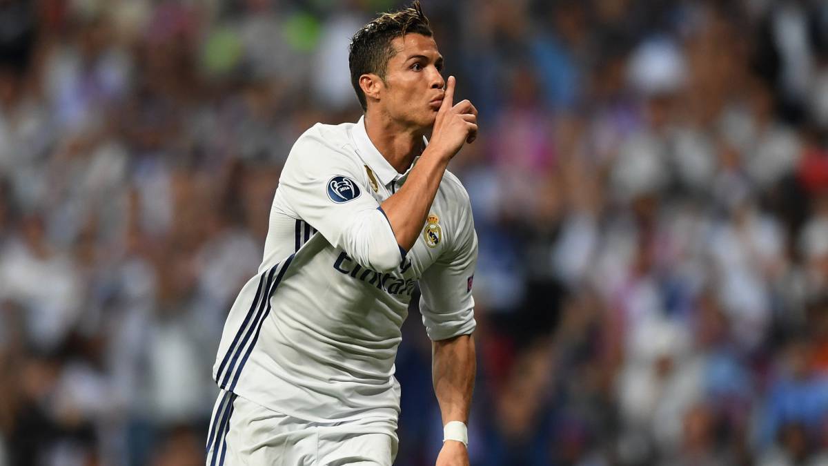 CRISTIANO RONALDO ABANDONA EL MADRID
