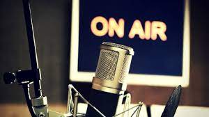 ¿Cómo hacer un programa de radio?