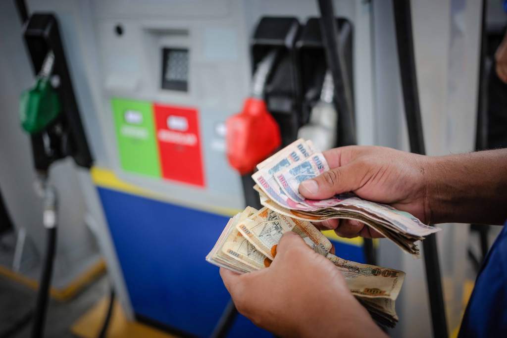 Nueva alza a los combustibles