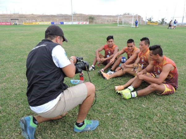 Delfín hará cambios contra River Ecuador.