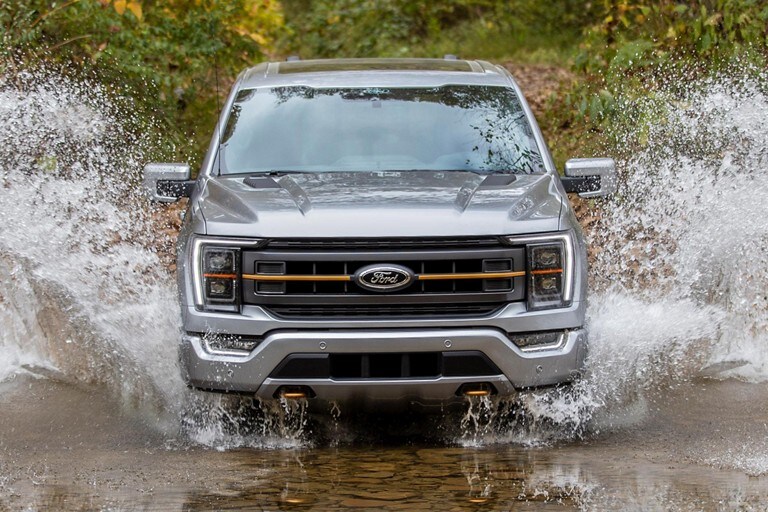 la nueva Ford f-150 estrena nueva variable con motor v8 natural aspirado