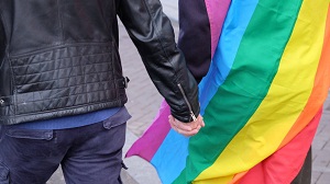 Kansas y Oklahoma aprueban un veto religioso a las adopciones por parte de homosexuales