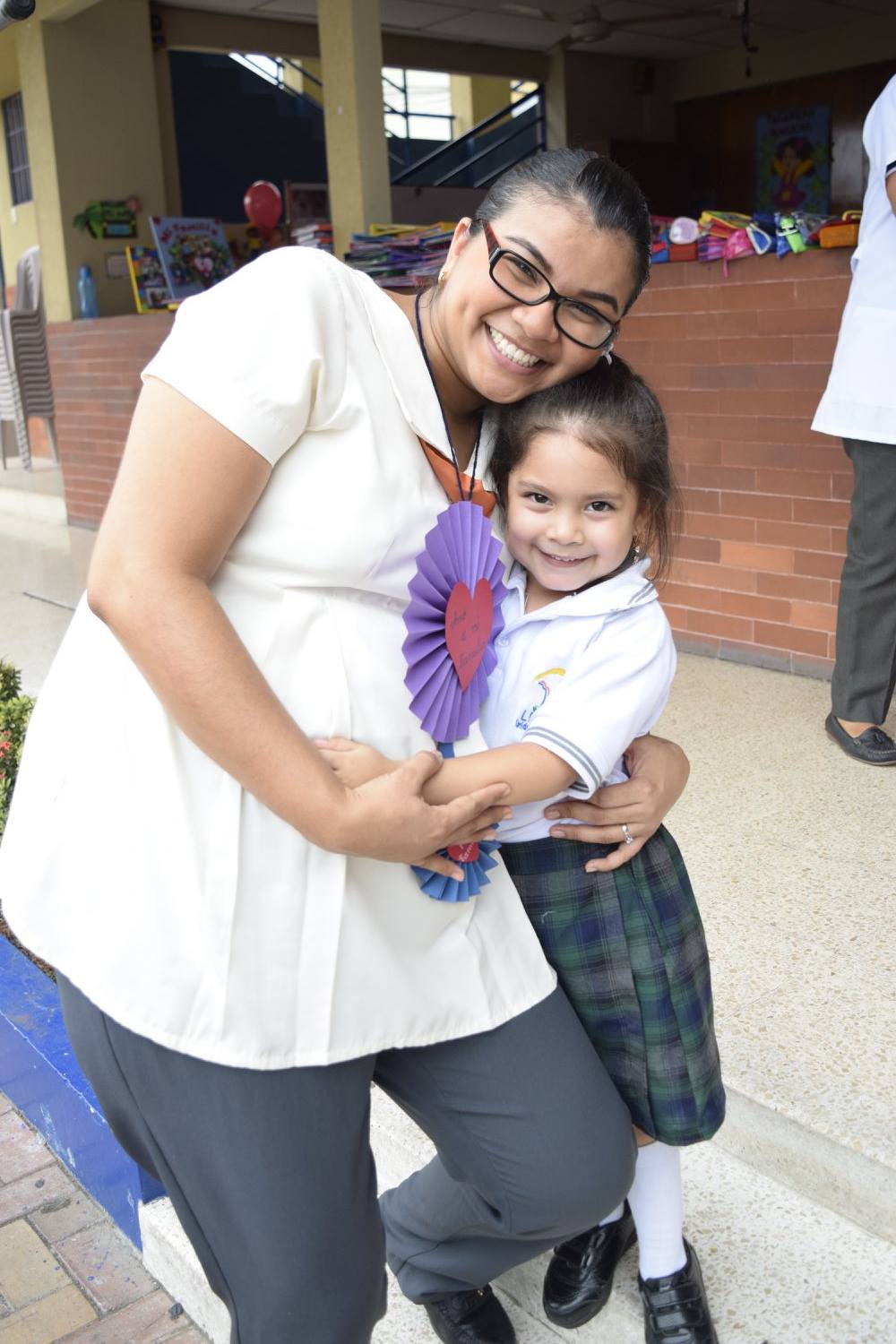 ENTREVISTA: MISS CINTHYA SALAZAR