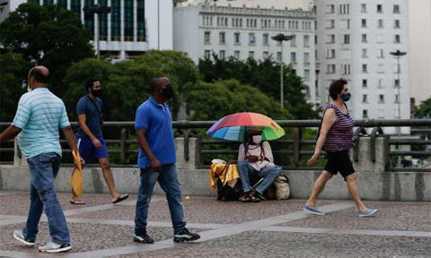 Brasil registra nuevo récord con más de 90 mil casos de covid en un solo día