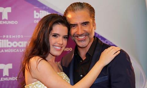 Debuta &39;El Potrillo&39; como abuelo