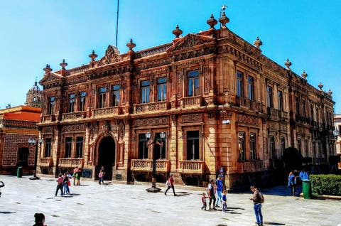 Se espera un ambiente cálido a caluroso en SLP