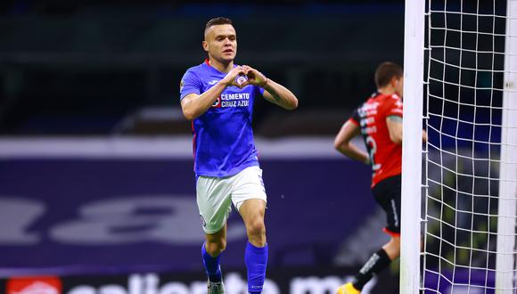 Cruz Azul vence al Atlas e iguala récord histórico de victorias