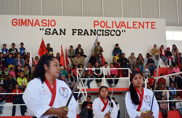 Construyen gimnasio polivalente en San Francisco