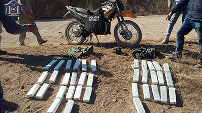 PICHANAL / SECUESTRARON 36 LADRILLOS DE MARIHUANA