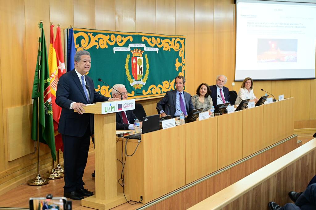 Leonel Fernández ofrece conferencia en Madrid sobre "Tendencias globales en una era de incertidumbre.