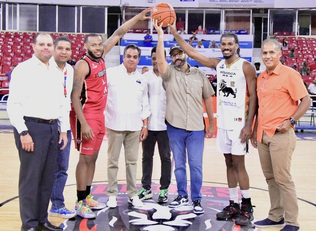 Indios dominan a Leones en apertura La Súper Liga LNB.