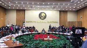 Multa INE con $2.7 millones