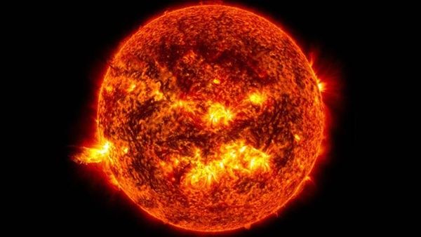 Según los científicos una erupción solar podría acabar con vida humana...