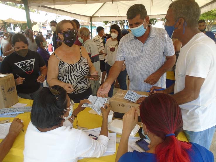 Valy, el abanderado en primarias opositoras de Peñalver