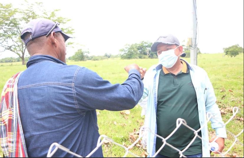 Alcalde de Nechí visita la vereda Popales