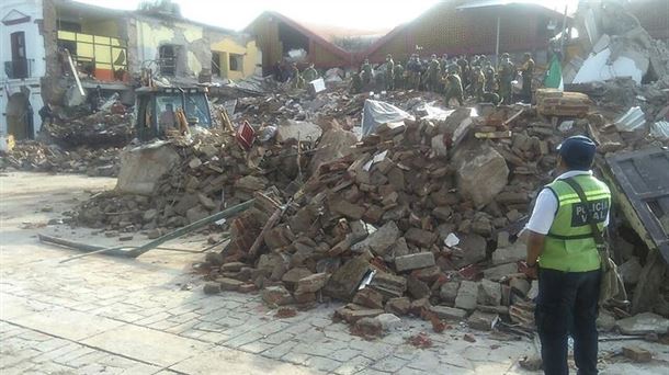 Ascienden a 344 los muertos por el terremoto de México